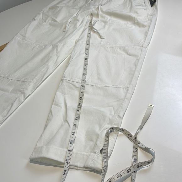 Lord & Taylor White roll up pants size Large - Picture 8 of 8